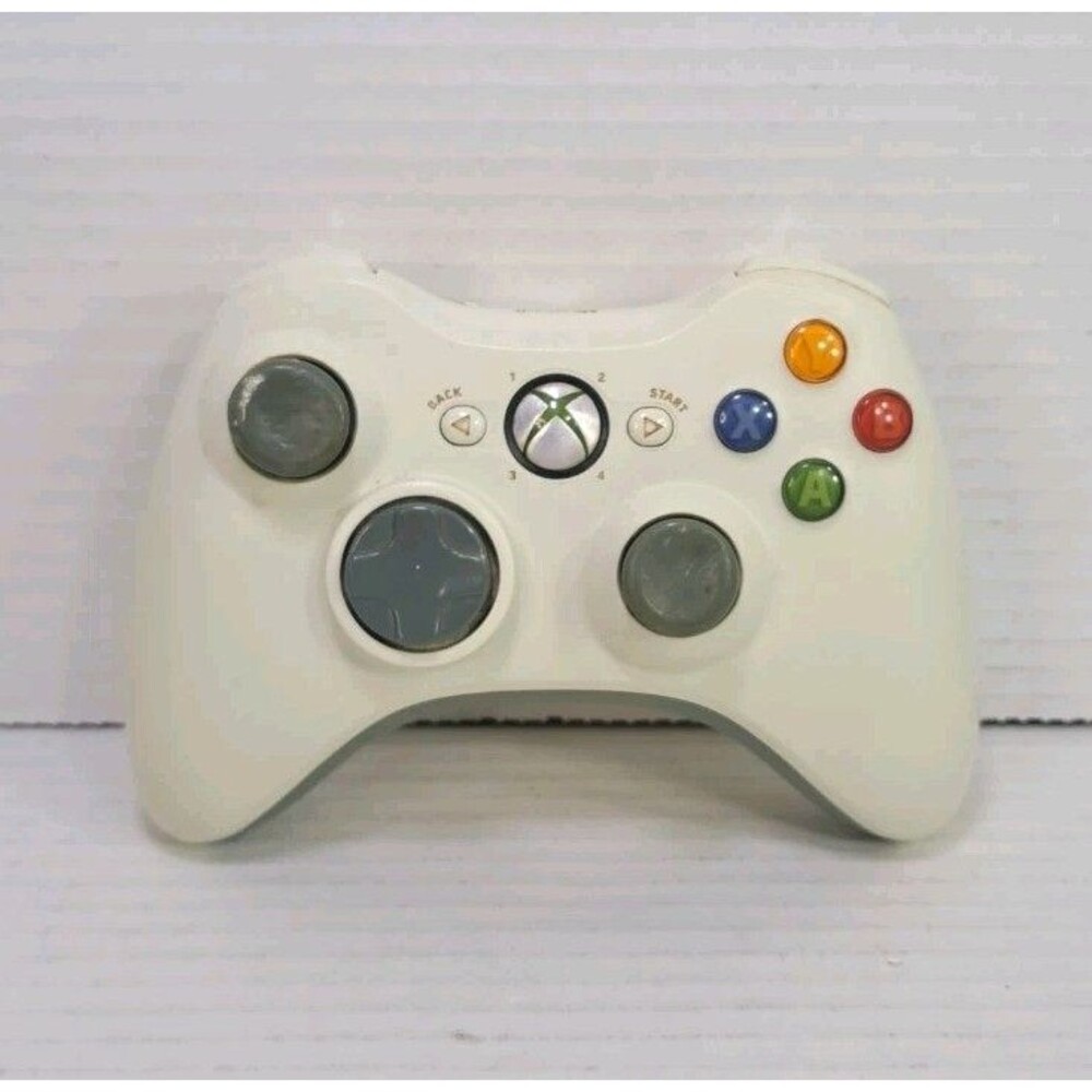 Microsoft Xbox 360 Wired Controller White OEM Genuine Tested Works Discolored